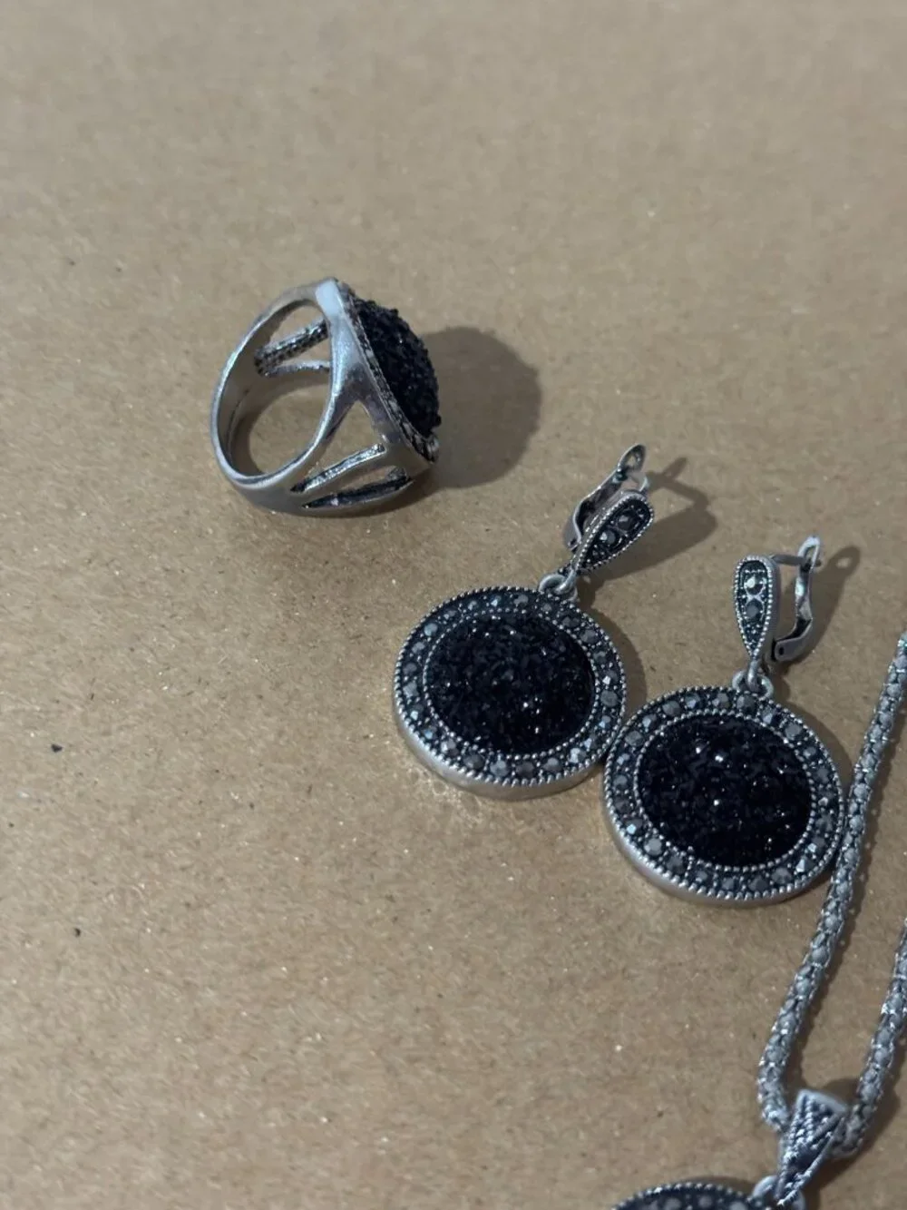 Beonon Vintage Silver Black Crystal Statement Necklace Drop Earrings Ring Set